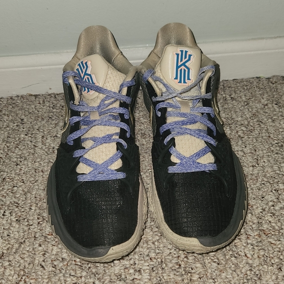 Nike Kyrie Low 4 'Black Rattan' Mens size US 8 - Picture 2 of 7